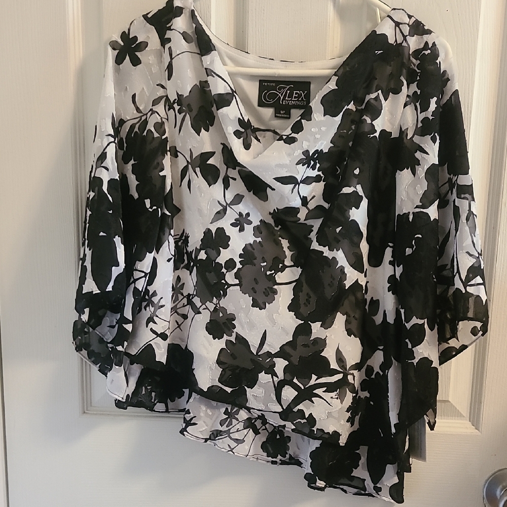 Alex Evenings Black and White Floral Blouse